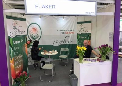 P. Aker en el Hortiflorexpo IPM en Shanghai. Nuestros representantes le cuentan todo sobre tulipanes, lirios, peonías, narcisos y gladiolos.